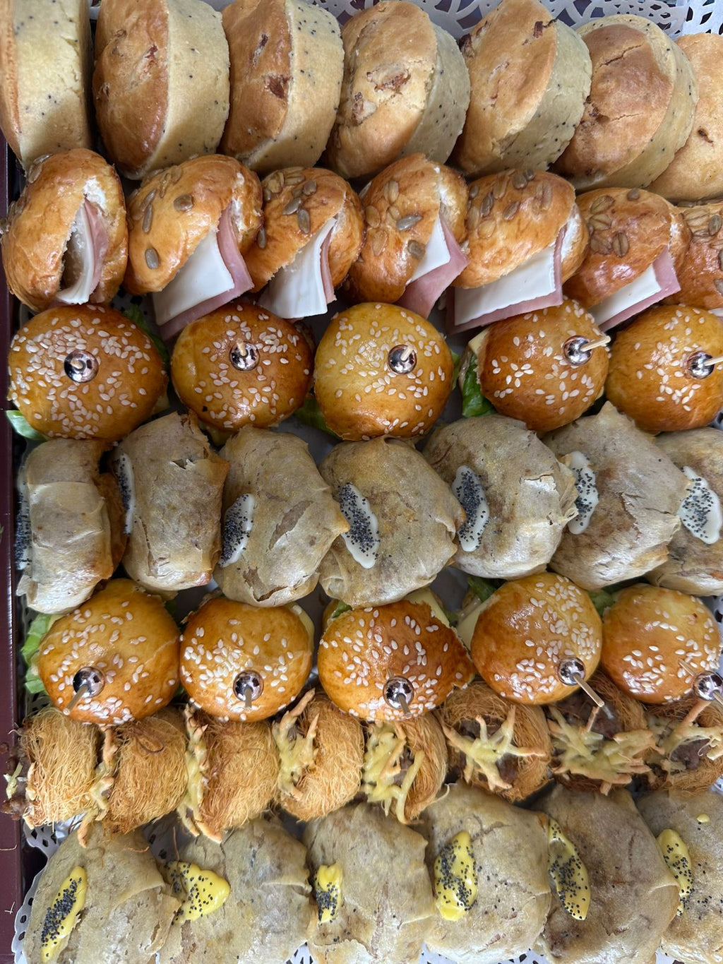 بلاتو الذوق الرفيع بالبسطيلة